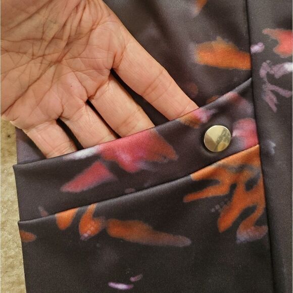 MissLook Multicolor Fancy Leggings Size X-small - Picture 3 of 10